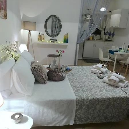 Anelia's Luxury Studio In Corfu Apartment *