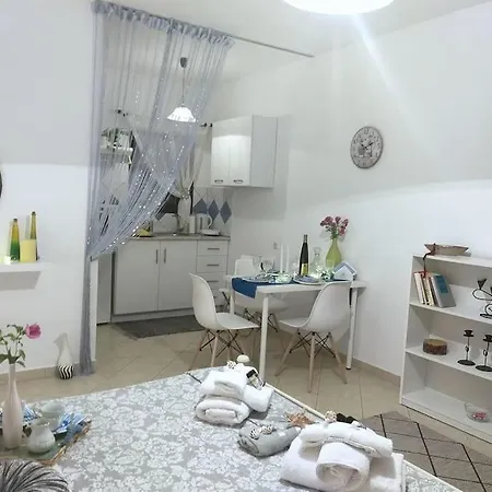 Anelia's Luxury Studio In Corfu *